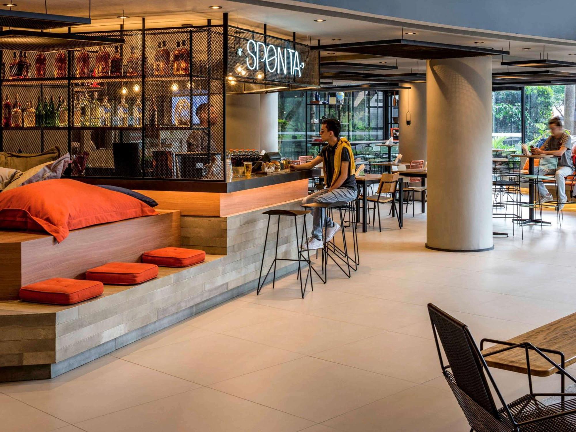 Готель Ibis Sao Paulo Barra Funda Екстер'єр фото